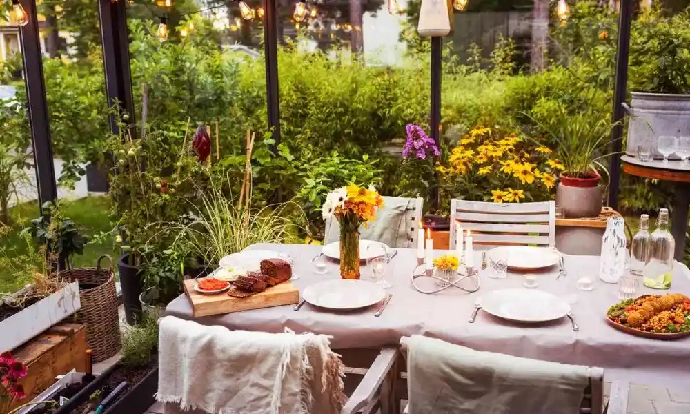 Creative garden party plant decoration ideas