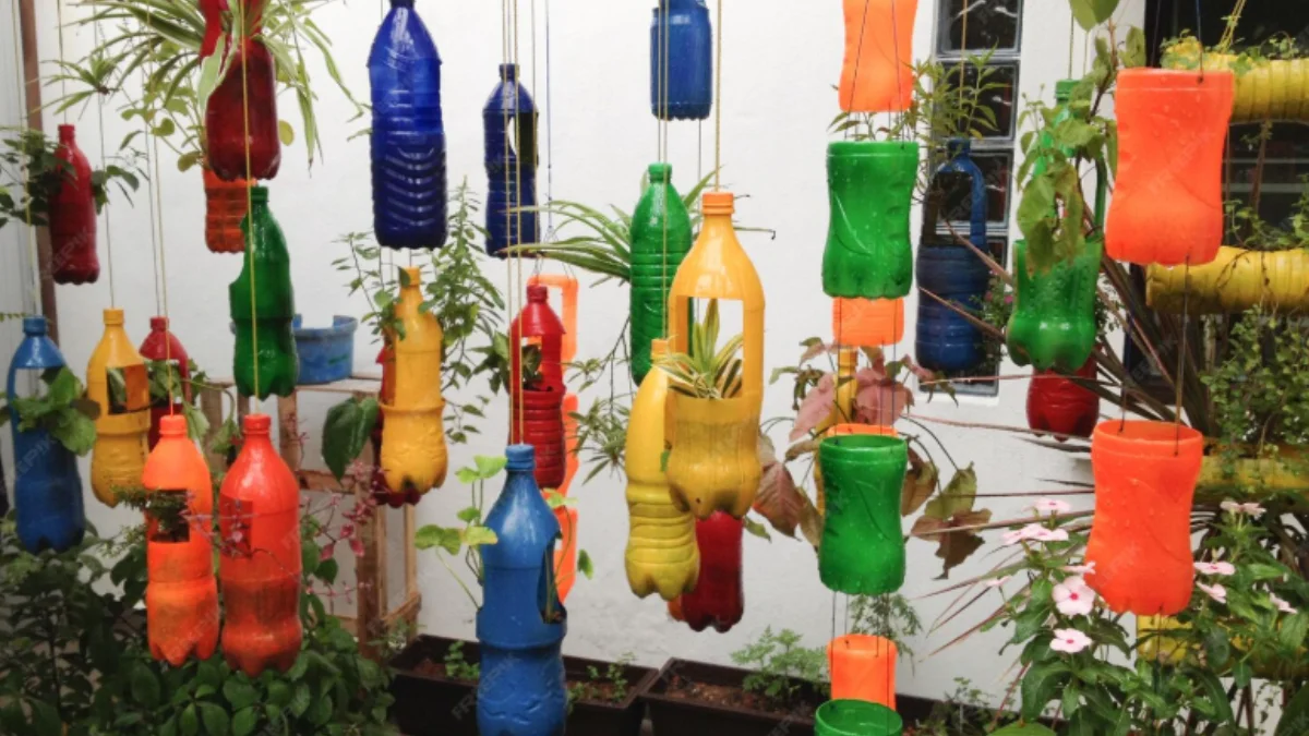 Upcycled Plastic Bottle Planter: DIY Sustainable Gardening Ideas