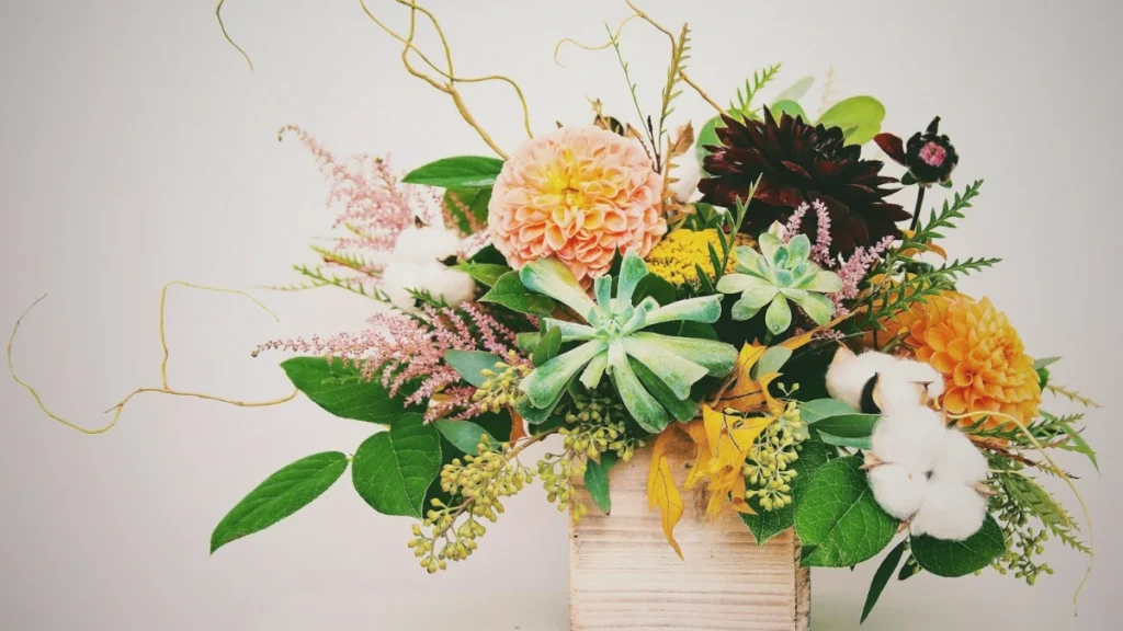 Flower Arrangement Ideas Florists Swear By: Seasonal